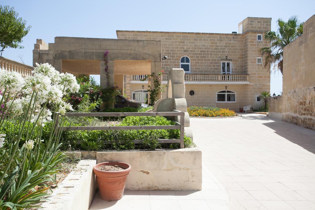 Villa Bernardette Xaghra Exterior photo